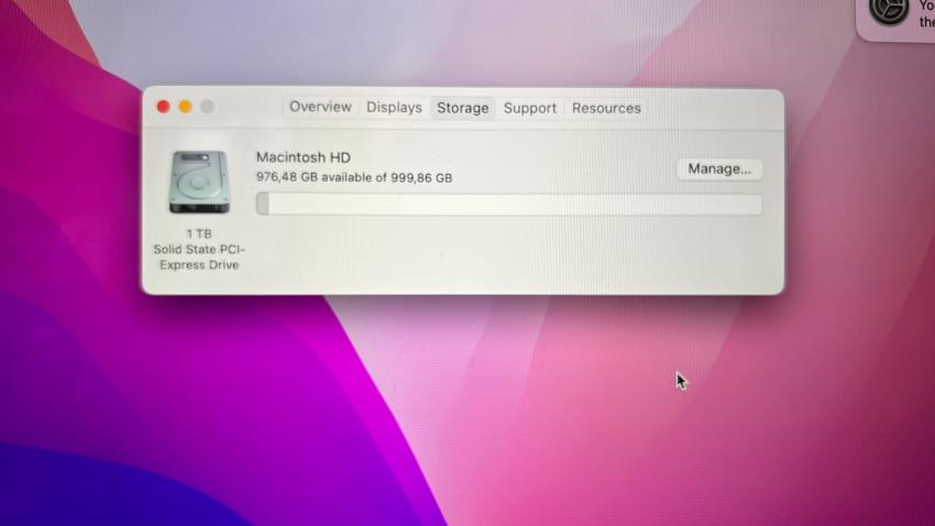 (2015) MacBook Pro Retina 15.4", Mid 2015 (1)