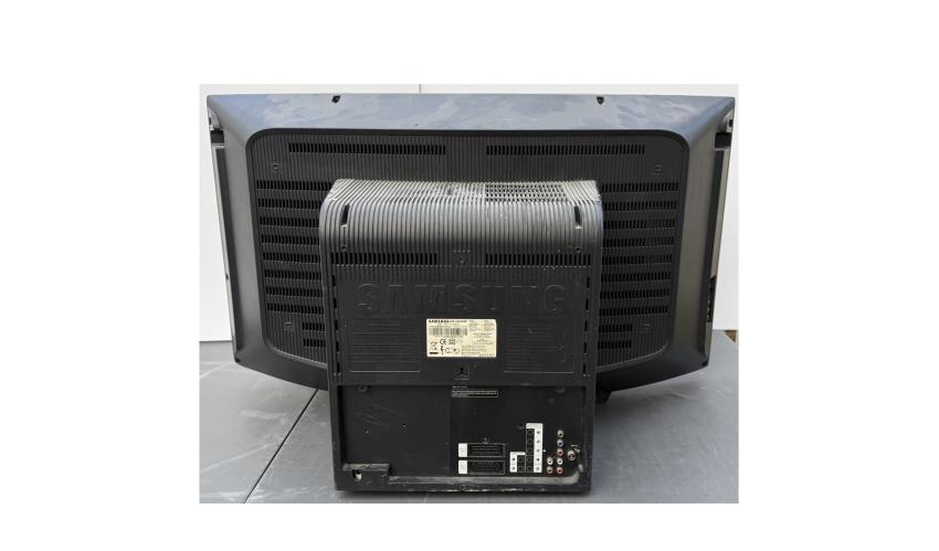 (2005) 32" Samsung WS - 32Z308P
