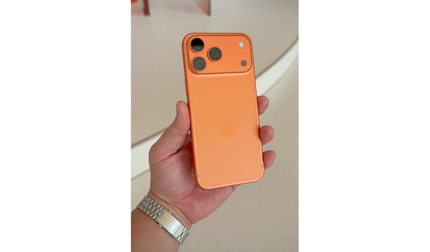 (2025) iPhone 17 PRO Max 6.9" - 256GB - Cosmic Orange