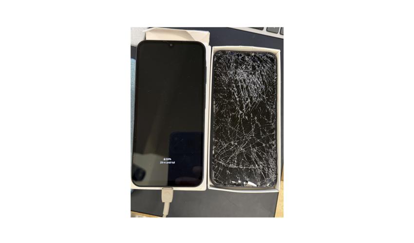 (2023) Samsung Galaxy A15 5G 6.5" 128GB 4GB RAM Blue Black